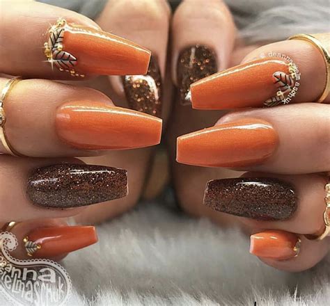 acrylic fall nail designs 2023